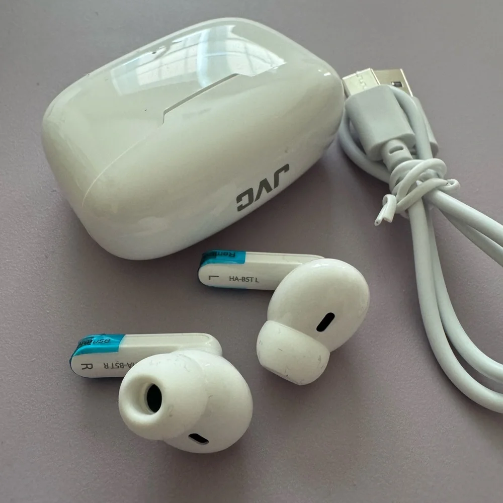 JVC True Wireless Earbuds with Charging Case — White